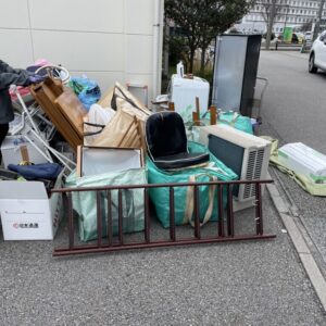 熊本県八代市でエアコン取り外し含む沢山の不用品回収