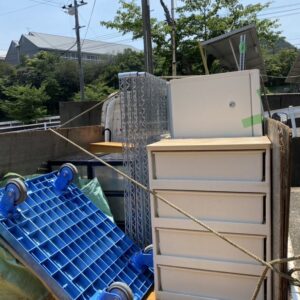 八代市で引越しの際に衣装ケースやスチールラックの回収