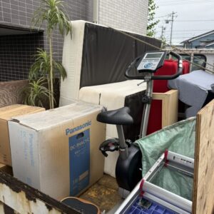 山鹿市で引っ越しに伴うマットレス、ソファなどの回収
